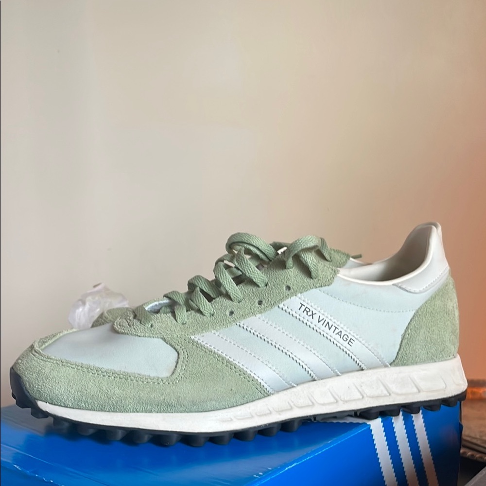 Adidas Green Sneakers with Suede and Mesh